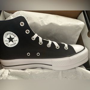 Womens High Top Converse 9.5